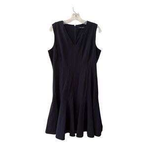 Ellen Tracy Black Sleeveless  Dress